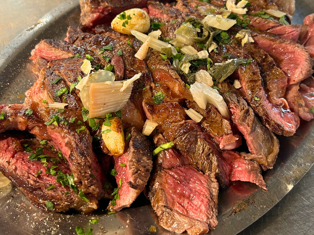 Le Bistrot des Halles Cote de boeuf à partager